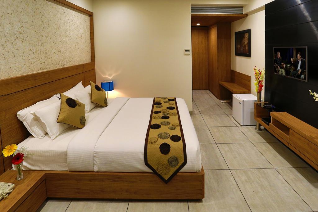 Grand Kailash Hotel Aurangabad  Rom bilde