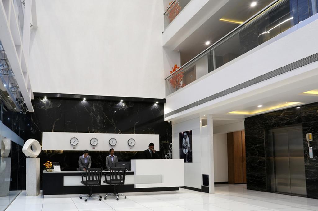 Grand Kailash Hotel Aurangabad  Eksteriør bilde