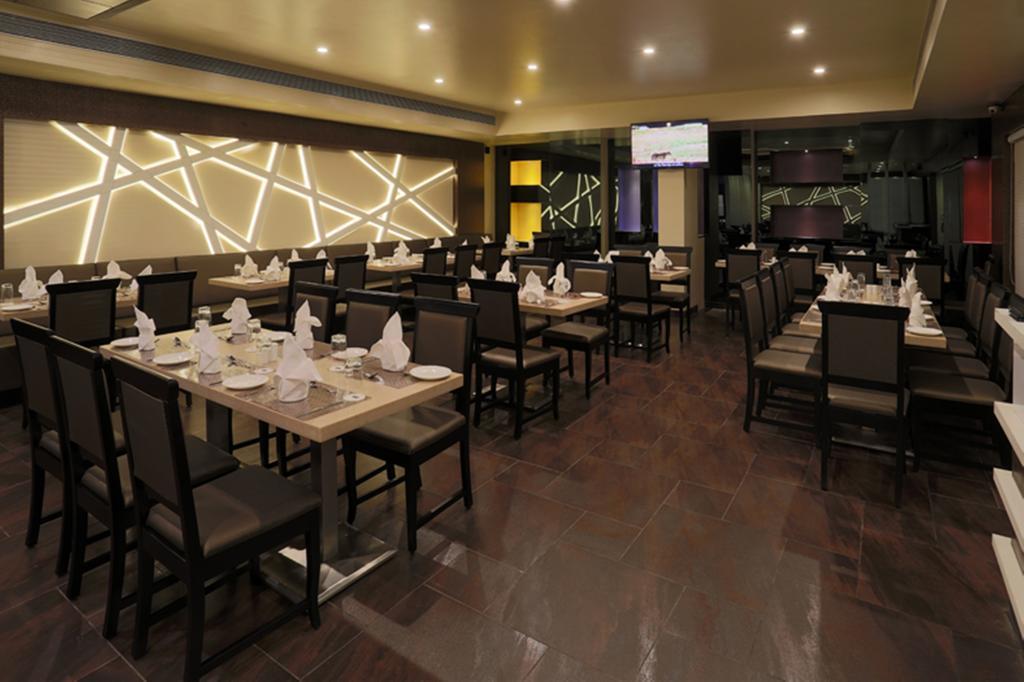 Grand Kailash Hotel Aurangabad  Eksteriør bilde