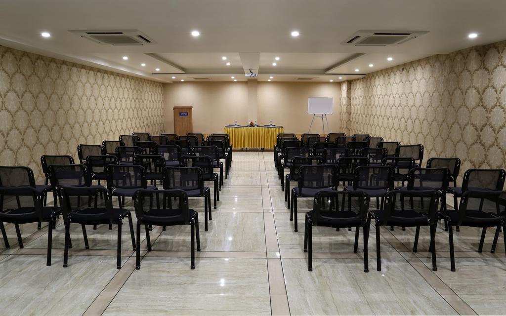 Grand Kailash Hotel Aurangabad  Eksteriør bilde
